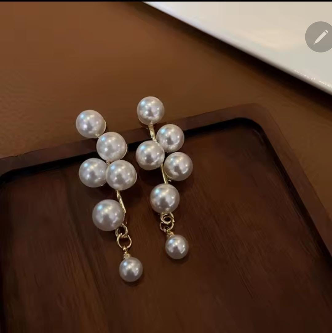 Elegant Pearl Cluster Drop Earrings-Gold Accents